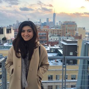 Meet your Posher, Omaima